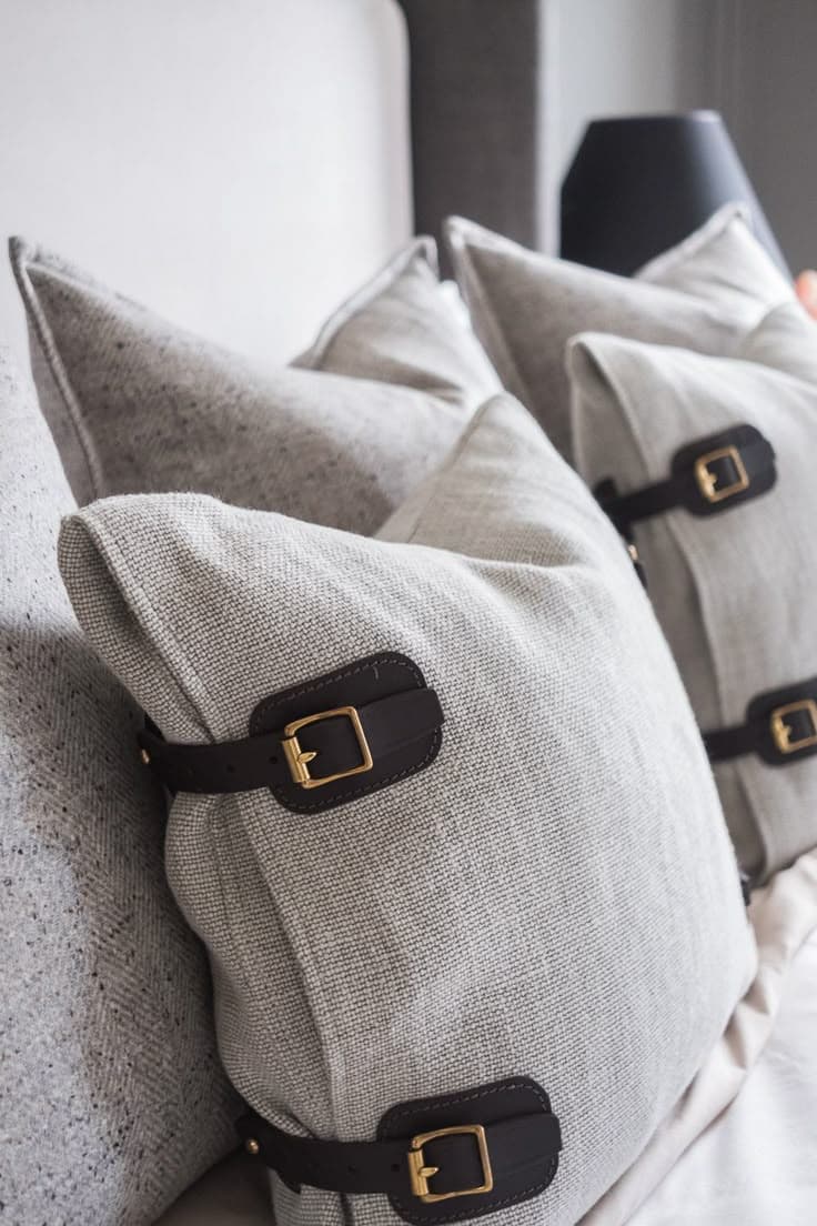 Dune Weave Cushion — Woven cotton and linen blend, handcrafted by Bed Bench Lahore