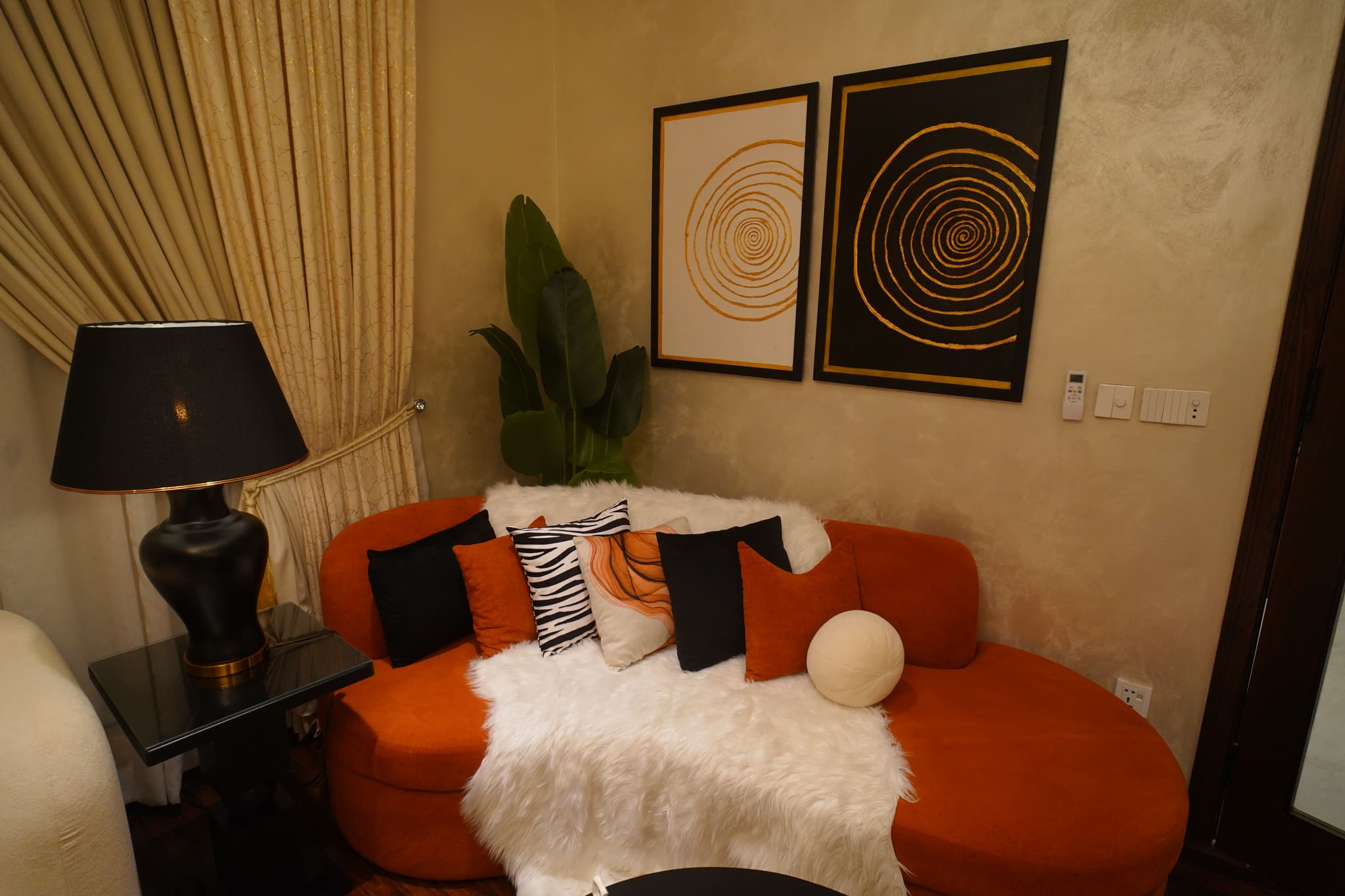 Arden Sofa — Performance fabric, kiln-dried hardwood, handcrafted by Bed Bench Lahore